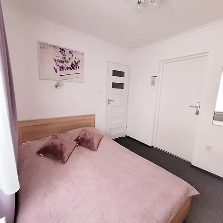 Prusa - Nocleg ze śniadaniem Mielno (Koszalin)