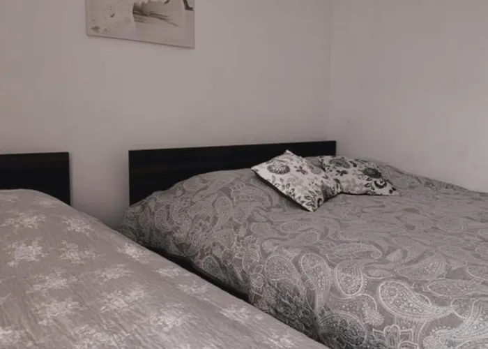 Nocleg ze śniadaniem Prusa - 3*