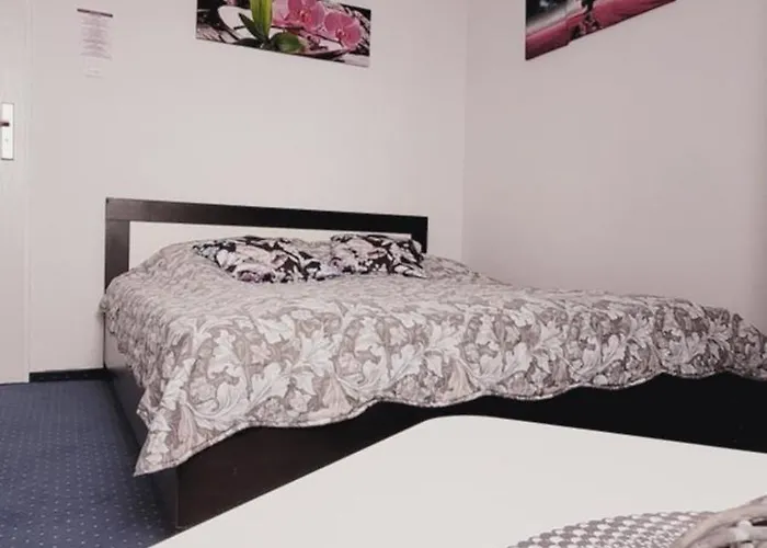 Nocleg ze śniadaniem Prusa - 3*