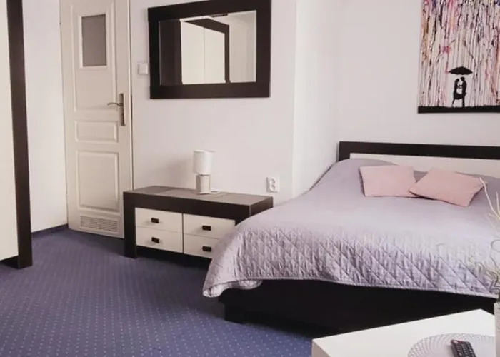 Prusa - Nocleg ze śniadaniem Mielno (Koszalin)